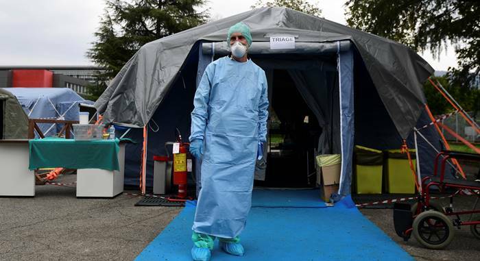 Coronavirus, in Italia altri 75 morti: sono 33.415 i decessi dall’inizio dell’emergenza