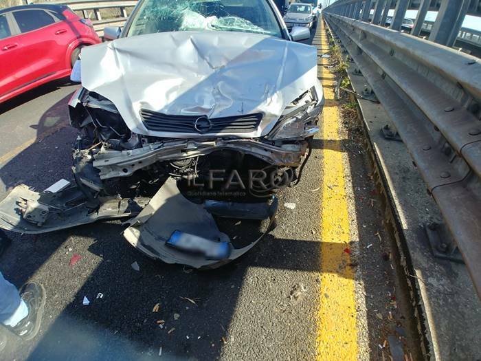 Fiumicino, incidente mortale sul viadotto dell&#8217;Aeroporto