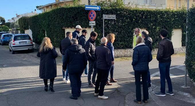 Fregene, Italia agli italiani incontra i cittadini per l’illuminazione pubblica: “L’Amministrazione mantenga le promesse”