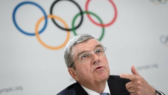 Thomas Bach a Tokyo: “Incoraggio gli atleti a vaccinarsi, secondo la solidarietà olimpica”