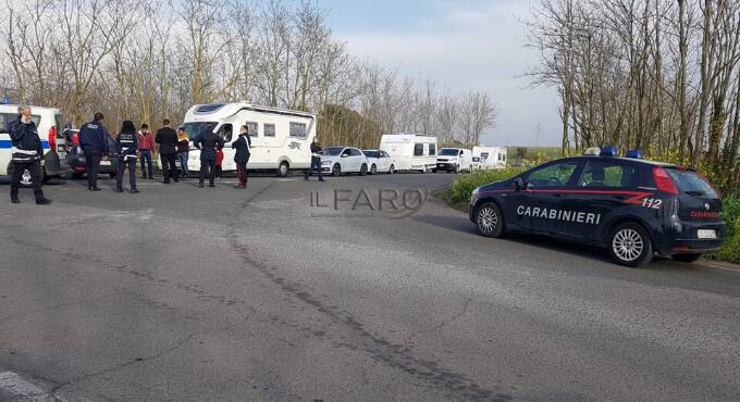 Ardea, gruppo di rom tenta di entrare in città senza giustificazione: bloccati dalle Forze dell’Ordine