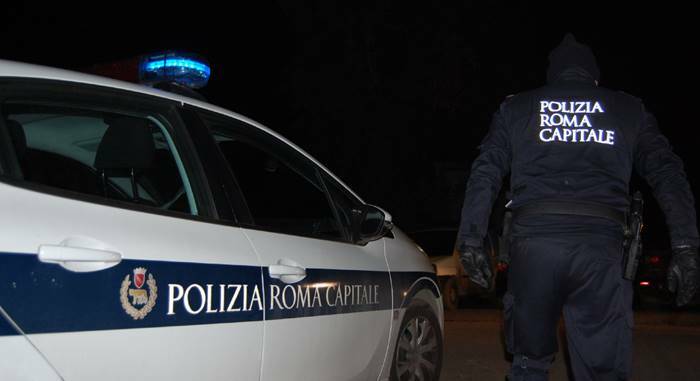 Roma, donna investita e uccisa in strada