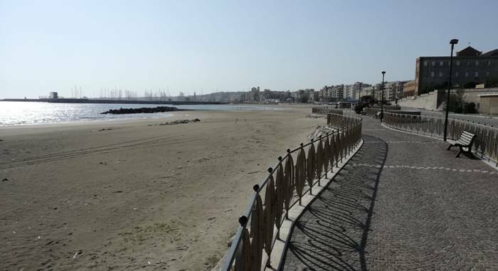 Covid-19, a Nettuno controlli serrati delle forze dell’ordine su strade e spiagge