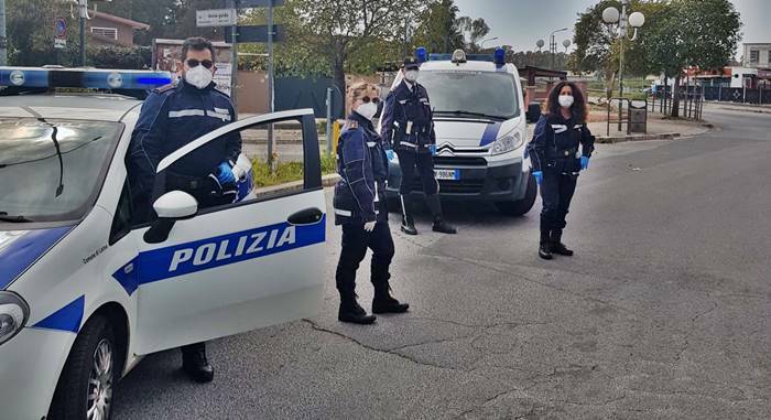 Polizia locale, la Cisl Roma Mare: “Fare gli screening sanitari prima dell’assalto balneare”