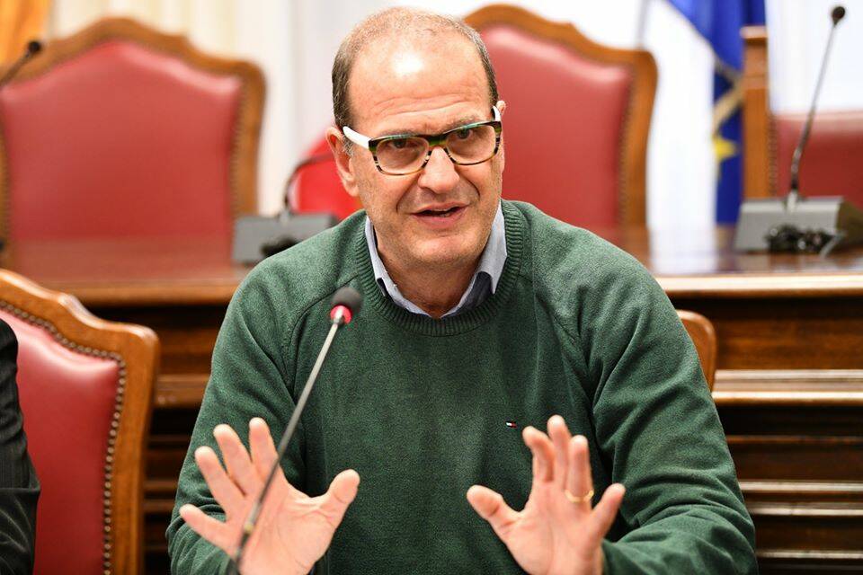 Covid-19, il sindaco di Gaeta aderisce alla campagna di vaccinazione