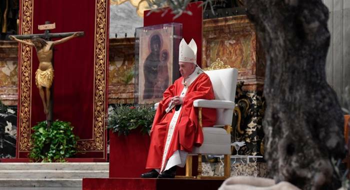 papa francesco messa domenica delle palme