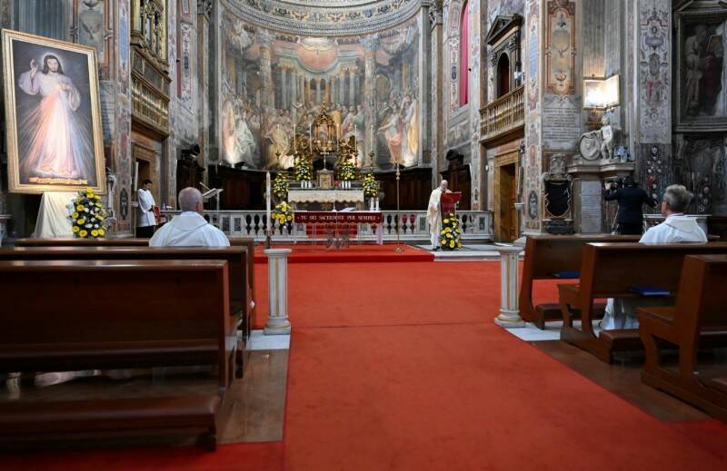 Papa Francesco: “Oggi rischiamo un virus ancora peggiore: l’egoismo indifferente”