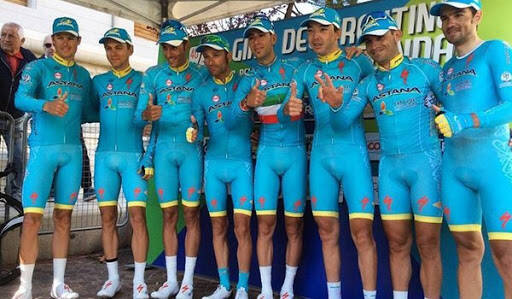 Giro d’Italia Virtual, vince l’Astana nell’ultima tappa a Milano