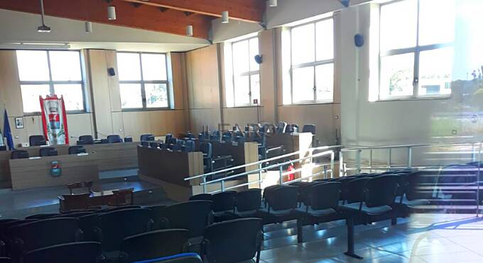 Consigli comunali online ad Ardea, il Sindaco: “L’aula non garantisce il distanziamento”