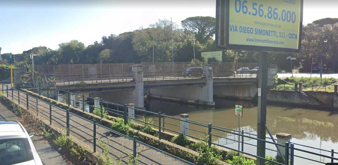 Ostia, ponte dei Pescatori in piazza di Castelfusano chiuso per tre settimane