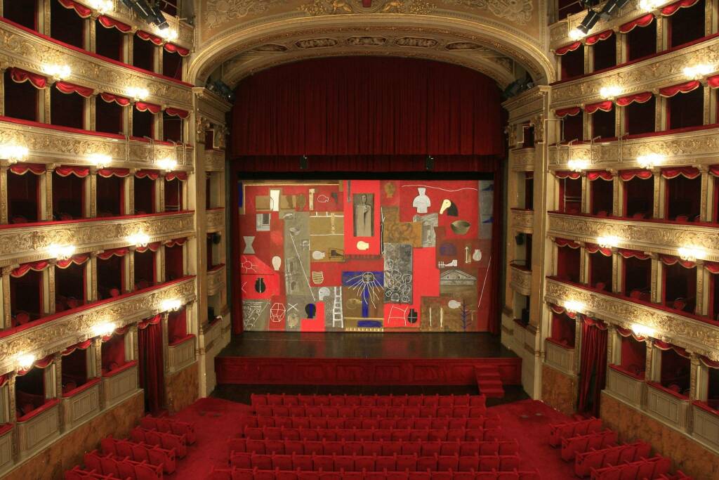Teatro di Roma, Politi – Corrotti (Lega): “Soldi buttati per garantire i soliti noti”.