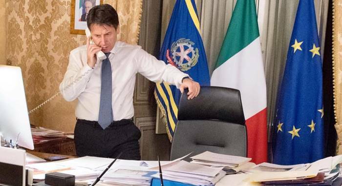 Il premier Conte lavora agli Stati generali: una “10 giorni” per il rilancio dell’Italia