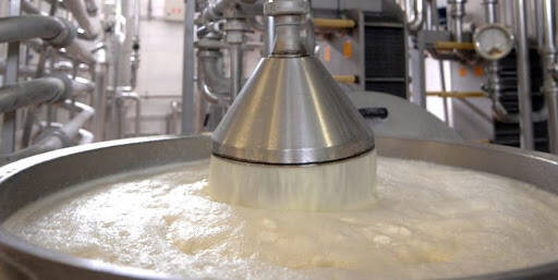 Agricoltura: nessun allungamento di scadenza per il latte fresco italiano