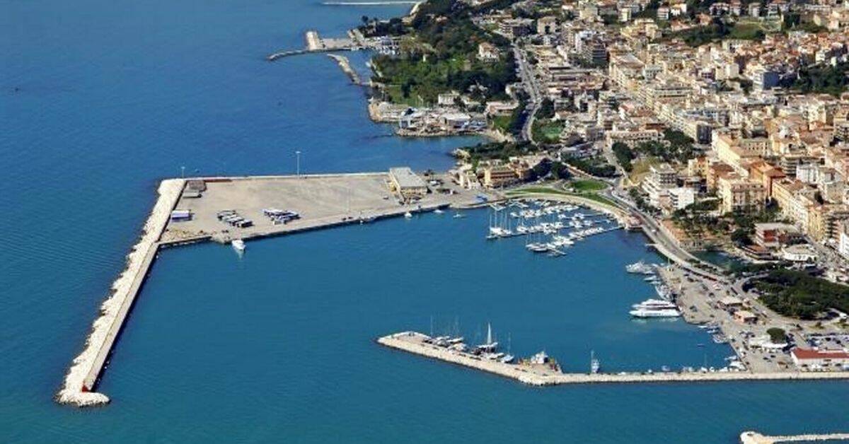Formia, il M5S: “Finalmente la città avrà un porto turistico”