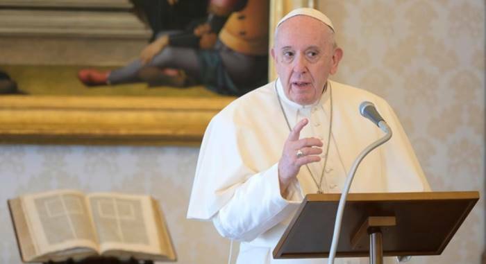 Il Papa: “Un cristiano non può sentirsi ‘a posto’ davanti al grido dei poveri”