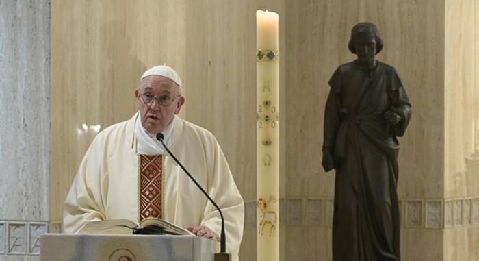 Primo Maggio, il Papa: “Ogni ingiustizia sui lavoratori calpesta la dignità umana”