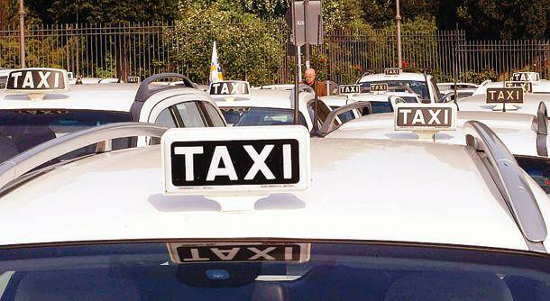Aurigemma (Fdi): “Zingaretti dimentica i taxi, le guide e gli accompagnatori turistici”