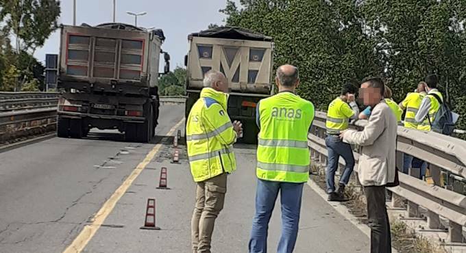 Fiumicino, effettuate le prove di carico sul Viadotto dell’Aeroporto