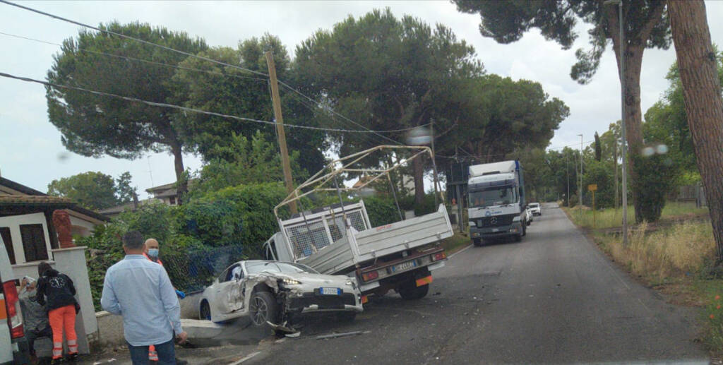 Incidente a Latina, paura in via del Piccarello