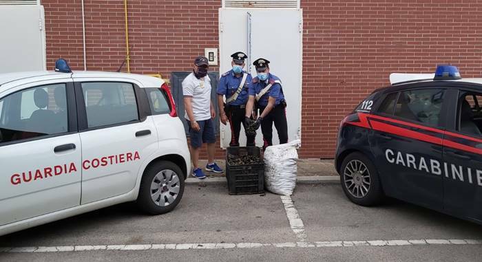 Pesca di frodo sul litorale pontino, pioggia di multe tra Formia e Minturno