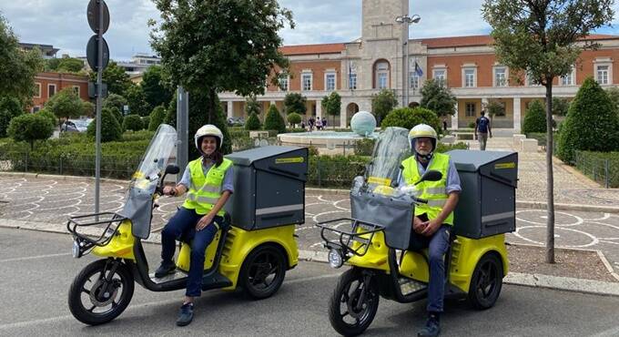 A Latina la ripartenza è “green” con i nuovi tricicli elettrici di Poste Italiane