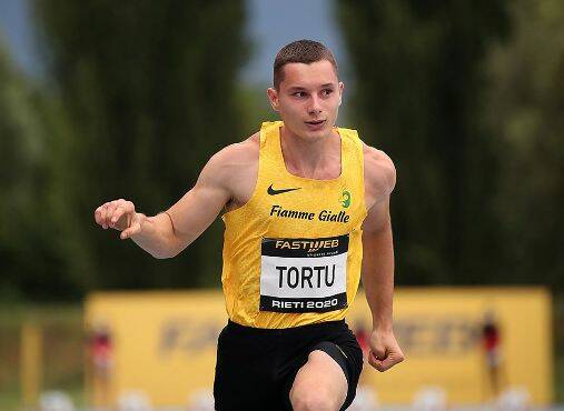 10.12 nei 100 metri, Tortu vince su Jacobs: “Finalmente i miei tempi”