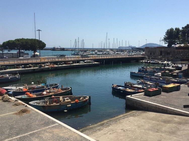 Gli operatori della piccola pesca di Formia sul piede di guerra: “Ignorati dal Sindaco”