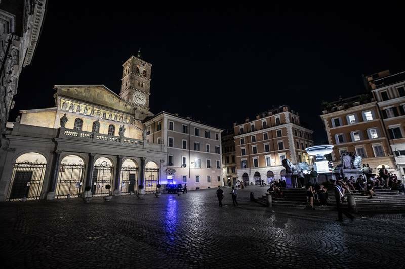 Roma, brilla di nuova luce la basilica di Santa Maria in Trastevere