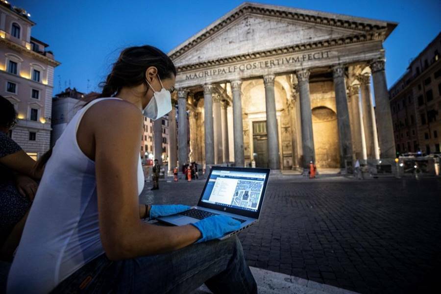 Giochi di luce nel cuore di Roma, nuova illuminazione artistica per il Pantheon