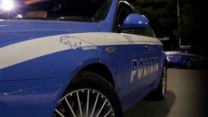 Corsa a folle velocità sul motorino per le strade di Roma: arrestato 28enne