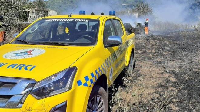 Incendio a Cerveteri, l’elogio del sindaco di Ladispoli alla Protezione Civile