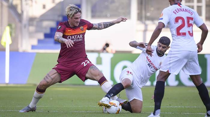 La Roma esce di scena dall’Europa League sconfitta 2-0 dal Siviglia