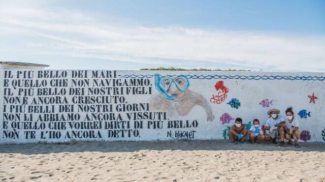 “Operazione Madre Natura”: a Focene il nuovo murales che abbraccia l’ambiente