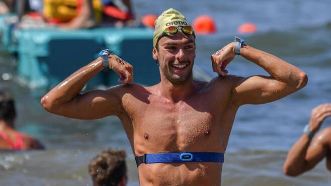 Nuoto di fondo, Paltrinieri guida gli azzurri a Doha per la 10 km