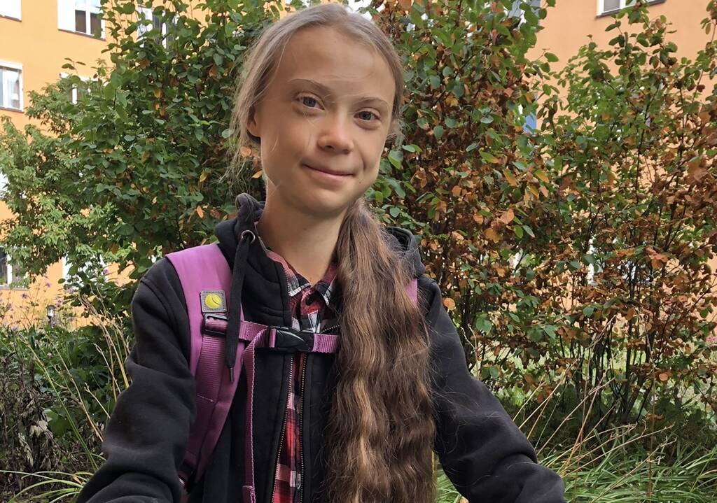 Greta Thunberg, l’attivista svedese per il clima, annuncia il ritorno sui banchi di scuola