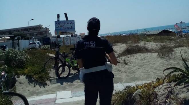 Weekend di Ferragosto ad Ardea, oltre 170 le sanzioni elevate dalla Polizia Locale
