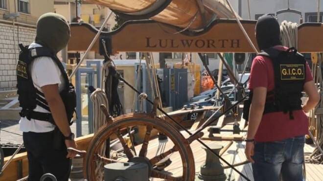 A Gaeta “Lulworth”, lo yacht da 10 milioni di euro sequestrato a un imprenditore