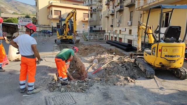 A Piazza Mercato al via i lavori per realizzare un impianto di sollevamento, ecco come cambia la viabilità a Formia