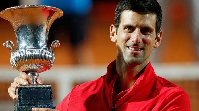 Djokovic è ancora il Re di Roma: agli Internazionali vince su Tsitsipas