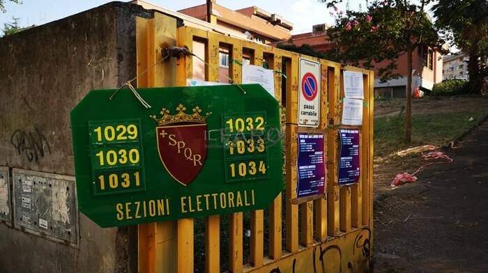 Elezioni amministrative 2021, a Roma l’affluenza alle 12 è all’11,83%