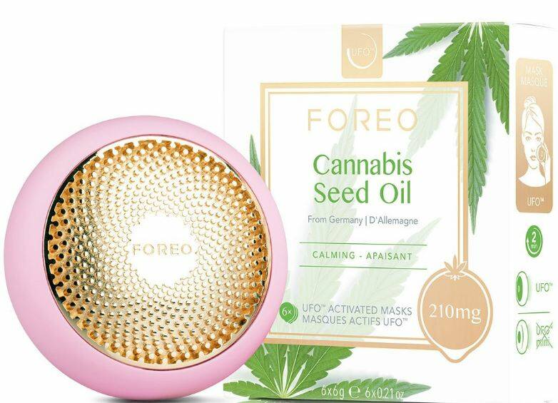 Diamo il benvenuto alla nuova Cannabis Seed Oil Mask di FOREO
