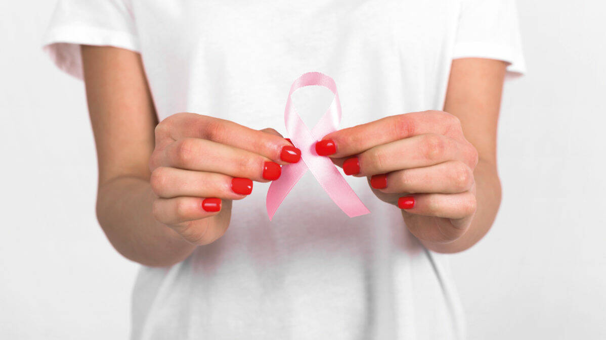 Cerveteri, il Granarone in rosa per sensibilizzare sul tumore al seno