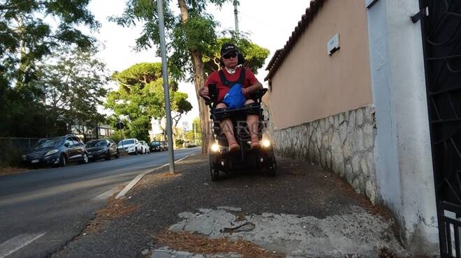 Reportage &#8211; I mille ostacoli sulla strada di un disabile