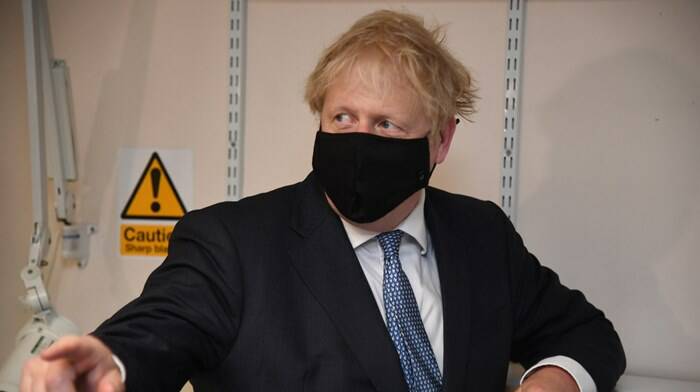 Covid-19, Inghilterra in lockdown fino al 2 dicembre: l’annuncio di Boris Johnson