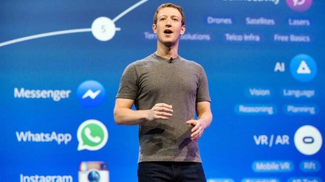 Olocausto, Zuckerberg banna i negazionisti da Facebook