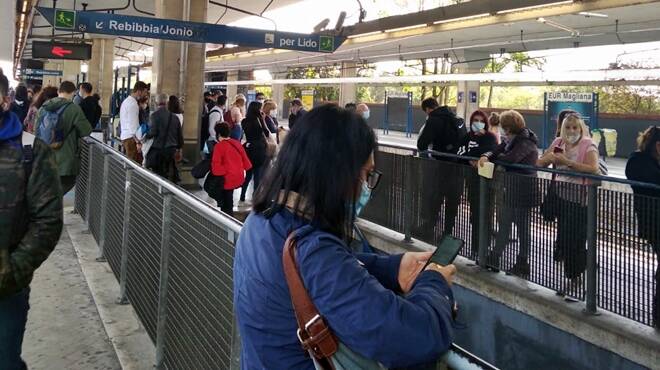 Metro B, guasto all’alba sulla tratta Laurentina-Garbatella: Atac ha risolto il problema