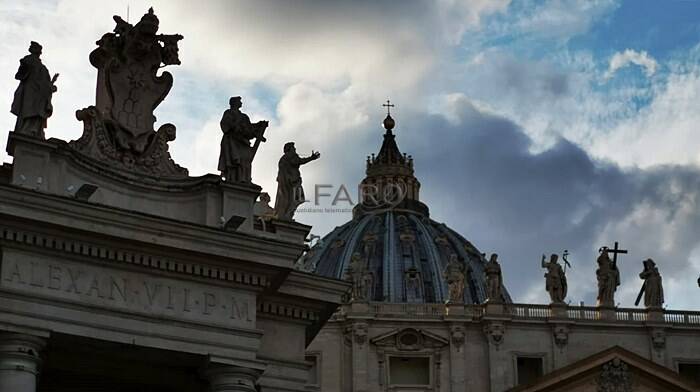 Vaticano, due cardinali vicini al Papa positivi al Covid-19