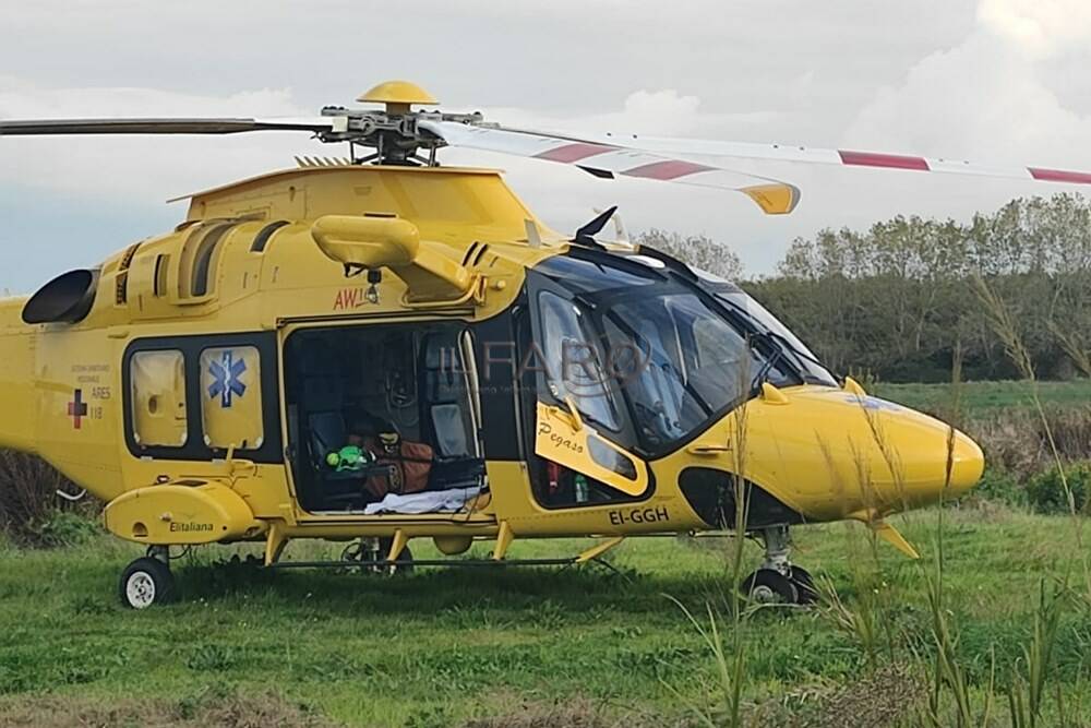 Incidente a Minturno, travolto un passeggino: grave una bimba