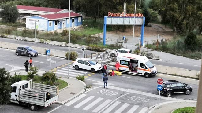 Incidente a Parco Lonardo: una persona a terra, arriva l’ambulanza