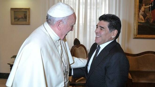 Addio a Diego Armando Maradona, il “ricordo affettuoso” di Papa Francesco